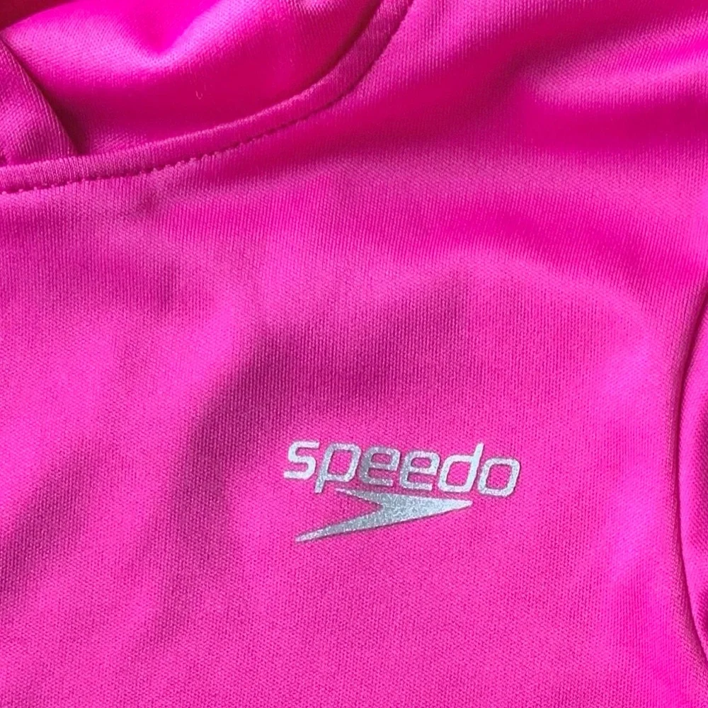 Speedo vibrant pink